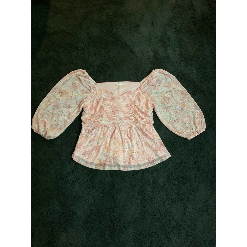 Maurice’s shirt